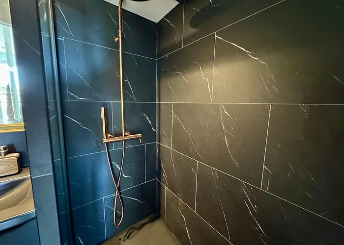 Terrasse, Piscine, Parking Confort